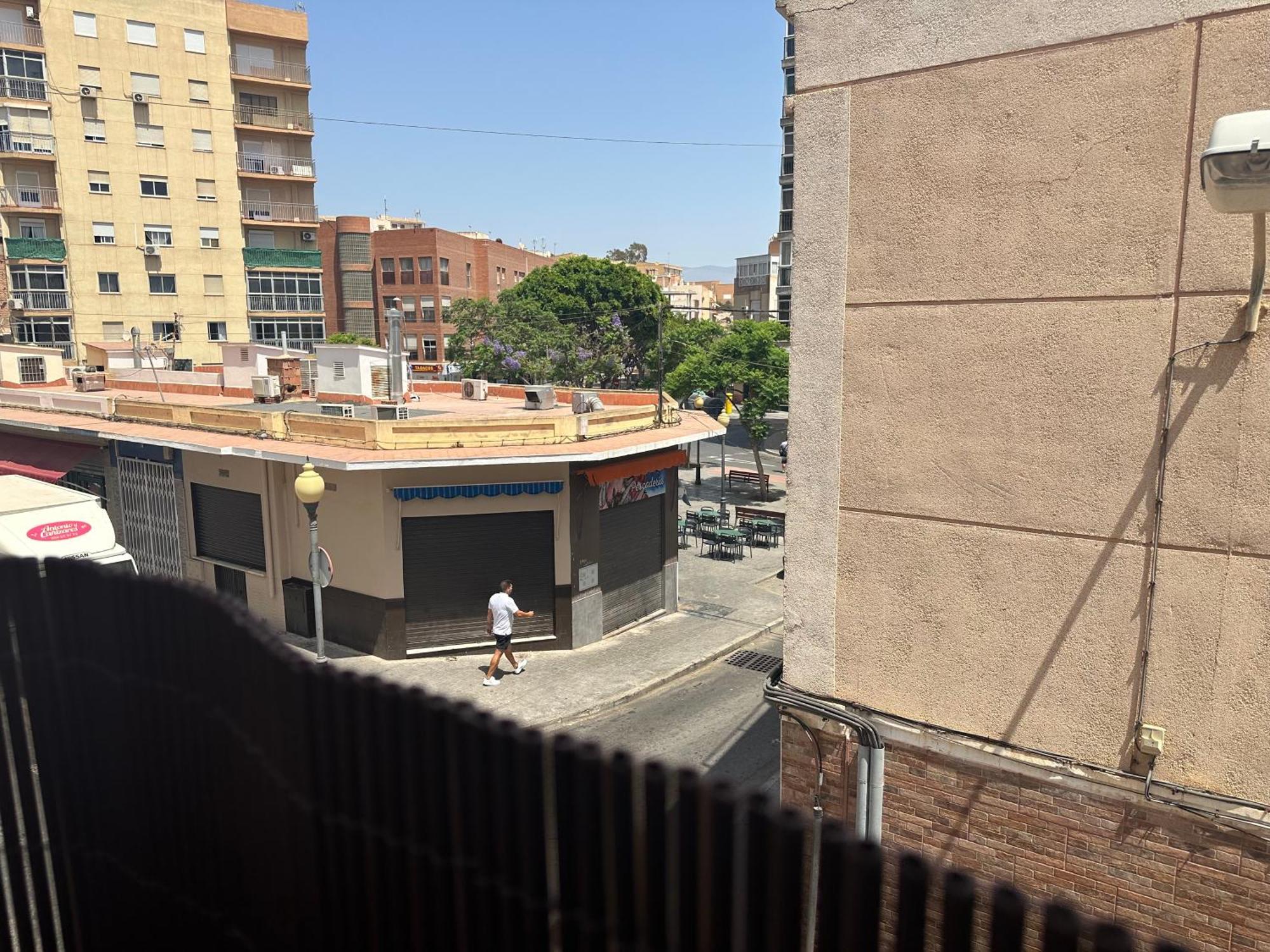 Almeria Centro Habitacion Privada En Apartamento Compartido Ngoại thất bức ảnh